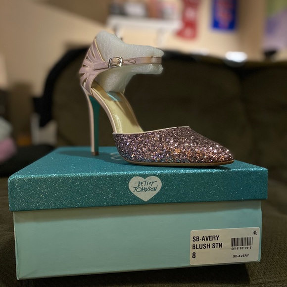 Betsey Johnson Shoes - NWT Betsey Johnson Blue Blush Sandals